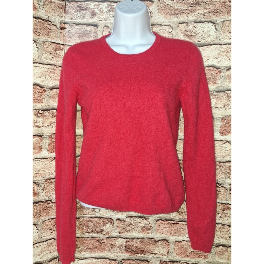 Isle | 100% Cashmere Long-Sleeve Sweater - Fushia Pink - Size Medium